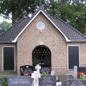 67. Mariakapel op kerkhof aan de Oude Kerkweg in Zenderen
